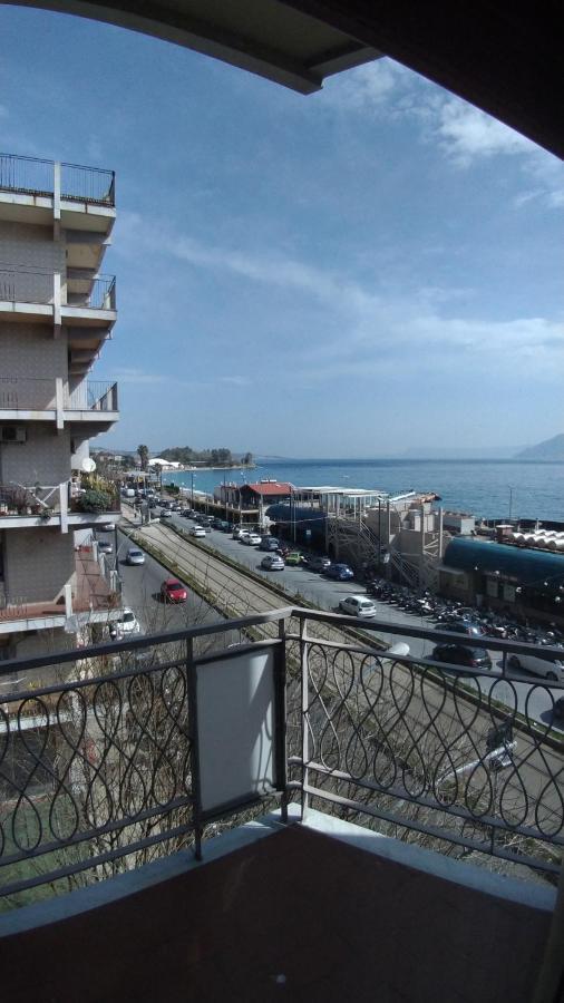 B&B Il Mappamondo Messina Exterior foto
